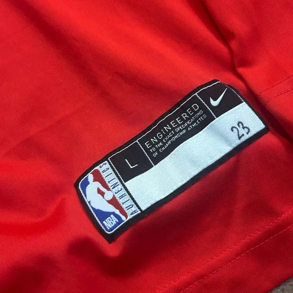 Nike Toronto Raptors Fred VanVleet Worn Long-Sleeve Warm Up Shirt Large - Picture 2 of 3